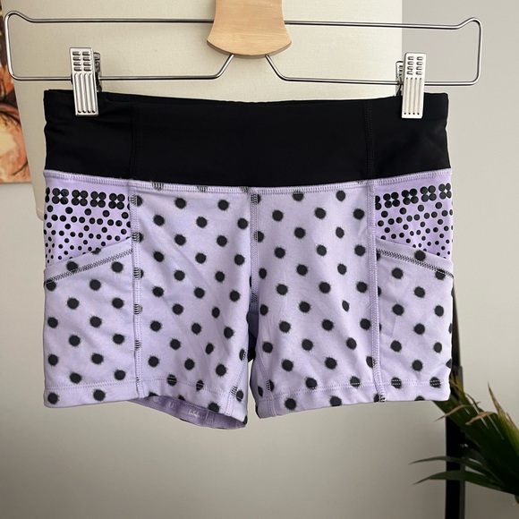 Lululemon Run: Shorty Short - Picture 5 of 7